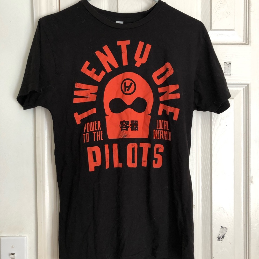 Twenty One Pilots Band Tee (SIZE M)